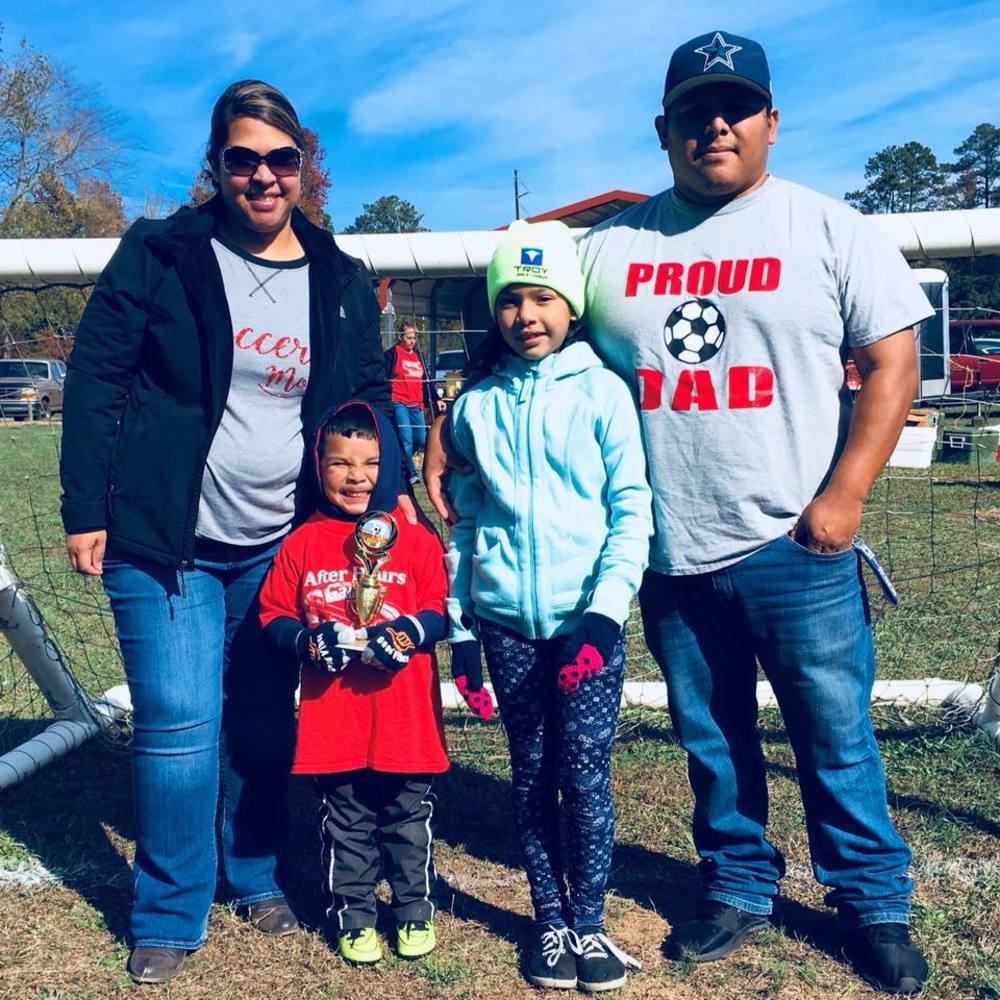 Meet your Posher, Iris